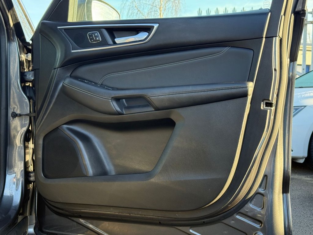 Used Ford S-Max 2018 for sale - 76910171: Photo 38