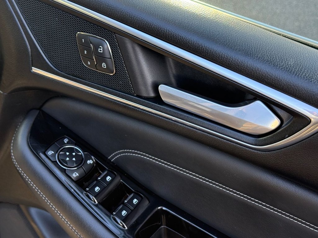 Used Ford S-Max 2018 for sale - 76910171: Photo 39