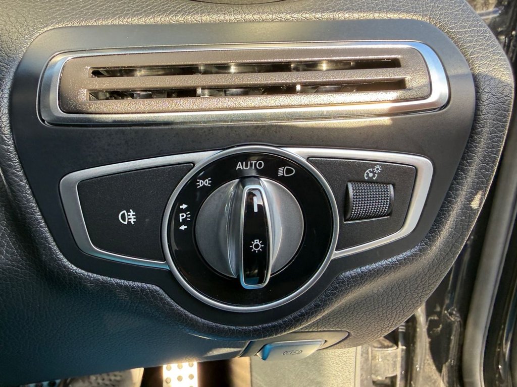 Used Mercedes-Benz C Class 2016 for sale - 77638155: Photo 39