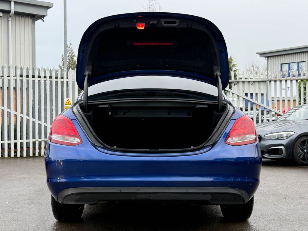 Used Mercedes-Benz C Class 2019 for sale - 77464137: Photo 16