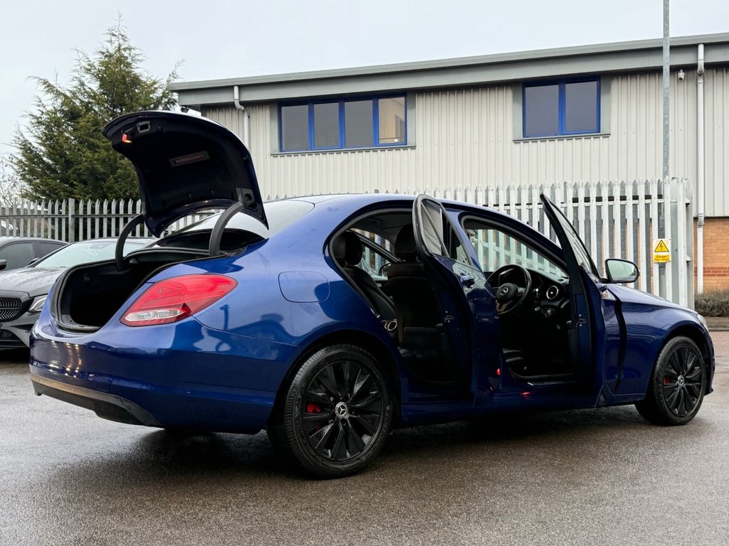 Used Mercedes-Benz C Class 2019 for sale - 77464137: Photo 24