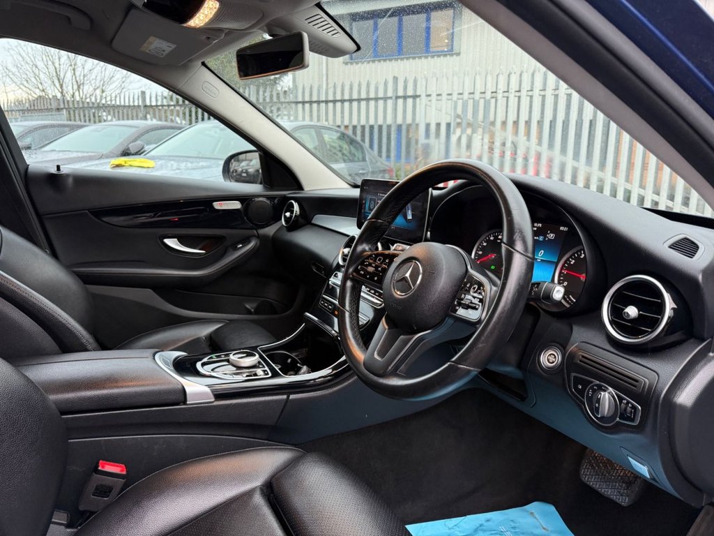 Used Mercedes-Benz C Class 2019 for sale - 77464137: Photo 5