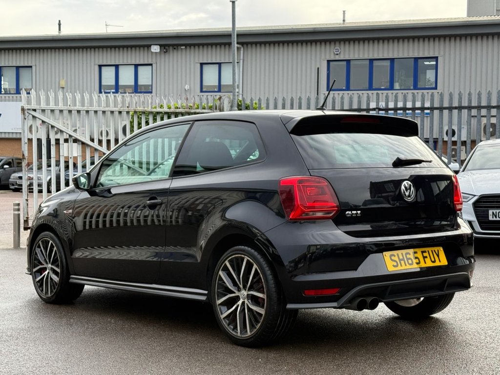 Used Volkswagen Polo 2015 for sale - 76559267: Photo 3