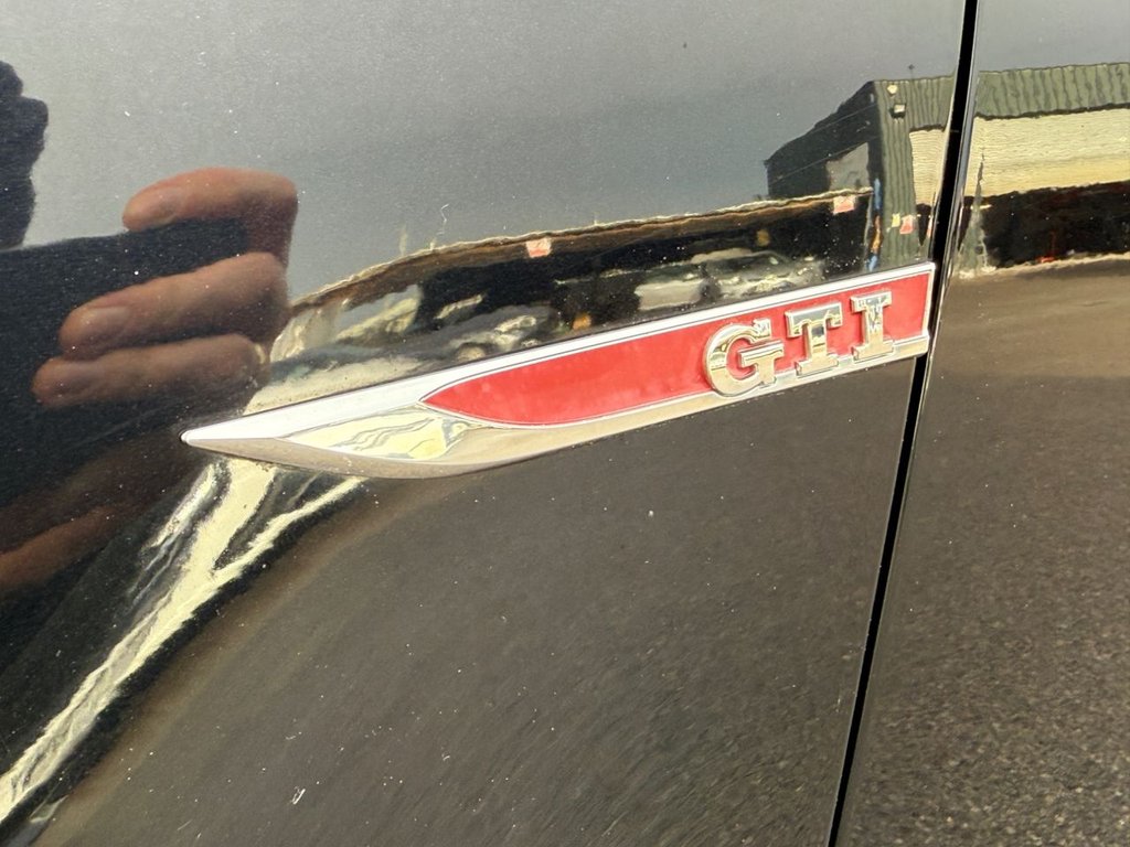 Used Volkswagen Polo 2015 for sale - 76559267: Photo 35