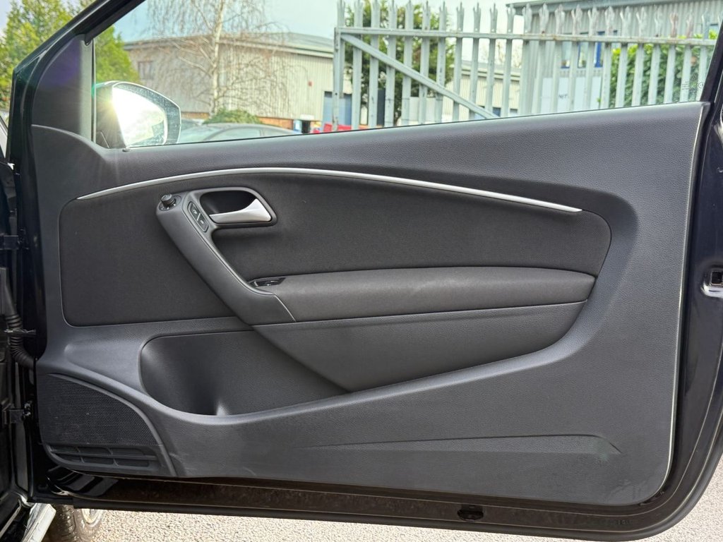 Used Volkswagen Polo 2015 for sale - 76559267: Photo 37