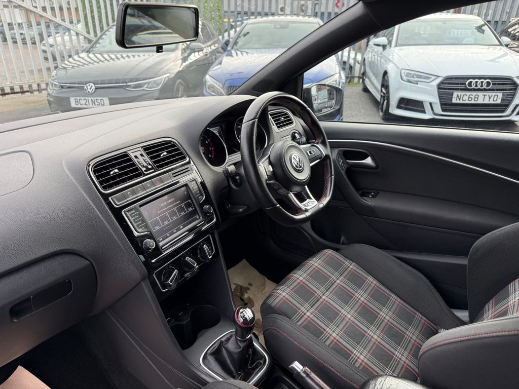 Used Volkswagen Polo 2015 for sale - 76559267: Photo 8