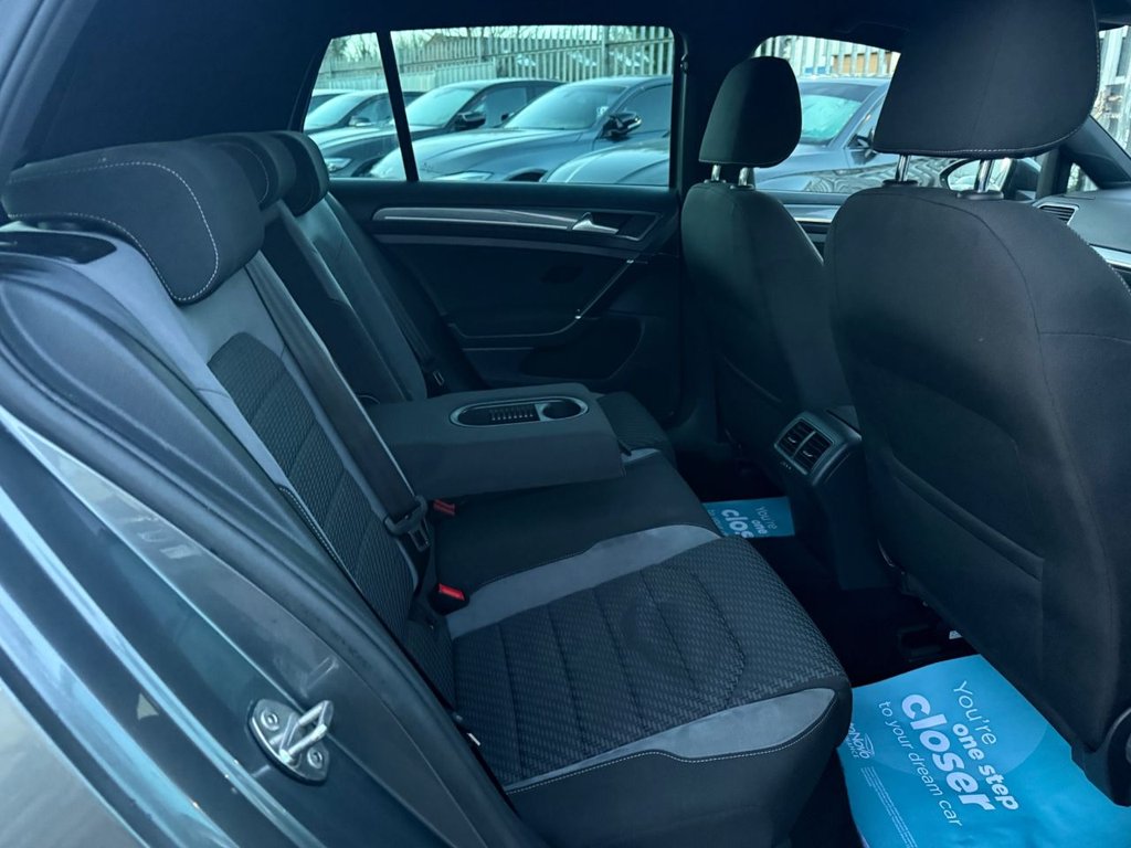 Used Volkswagen Golf 2018 for sale - 77841380: Photo 11
