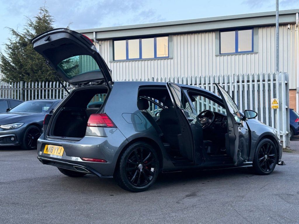 Used Volkswagen Golf 2018 for sale - 77841380: Photo 24