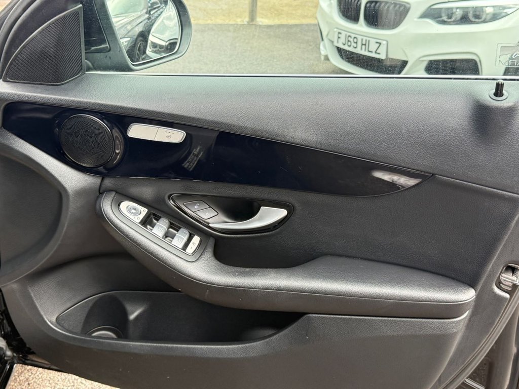 Used Mercedes-Benz C Class 2015 for sale - 76376044: Photo 35