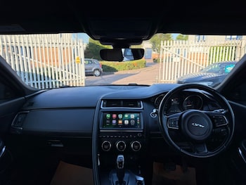 Used Jaguar E-Pace 2018 for sale - 75538342: Photo