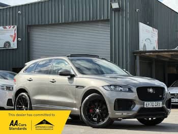 Used Jaguar F-Pace 2020 for sale - 79680333: Photo