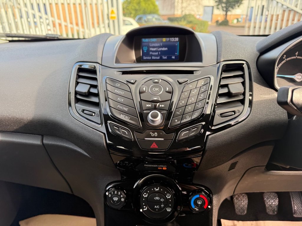 Used Ford Fiesta 2016 for sale - 76670594: Photo 47