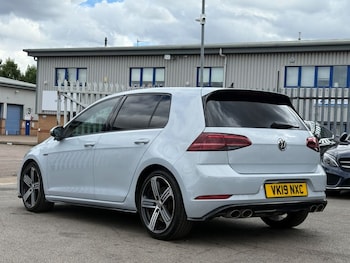 Used Volkswagen Golf 2019 for sale - 75739179: Photo