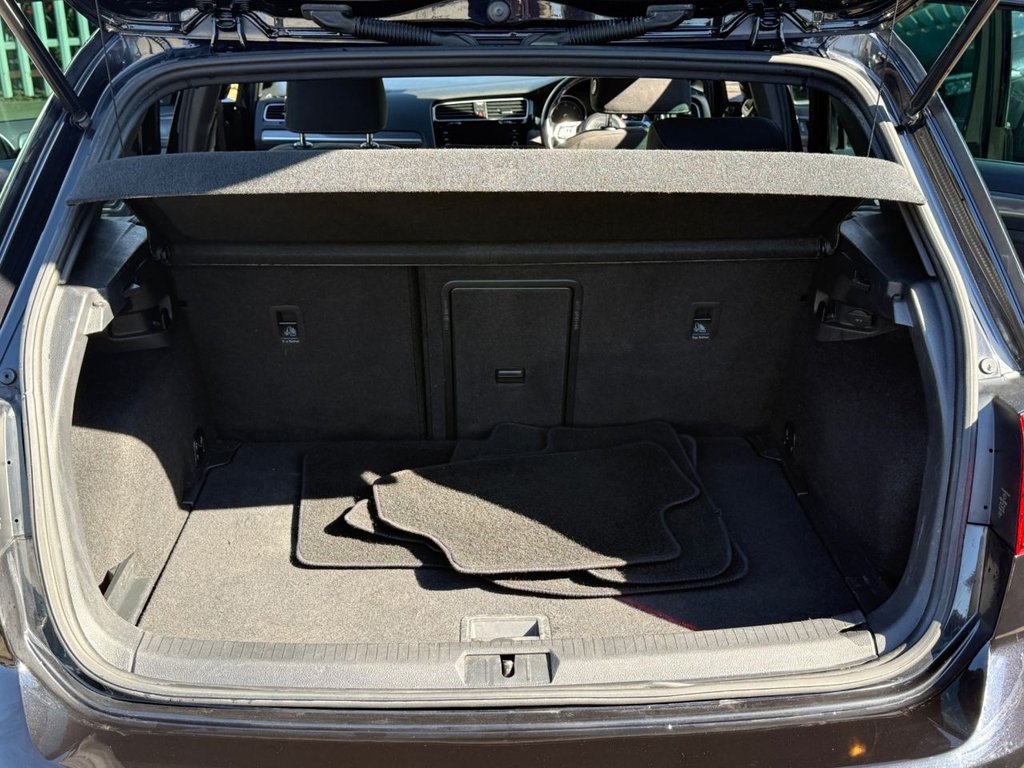 Used Volkswagen Golf 2019 for sale - 77936959: Photo 24