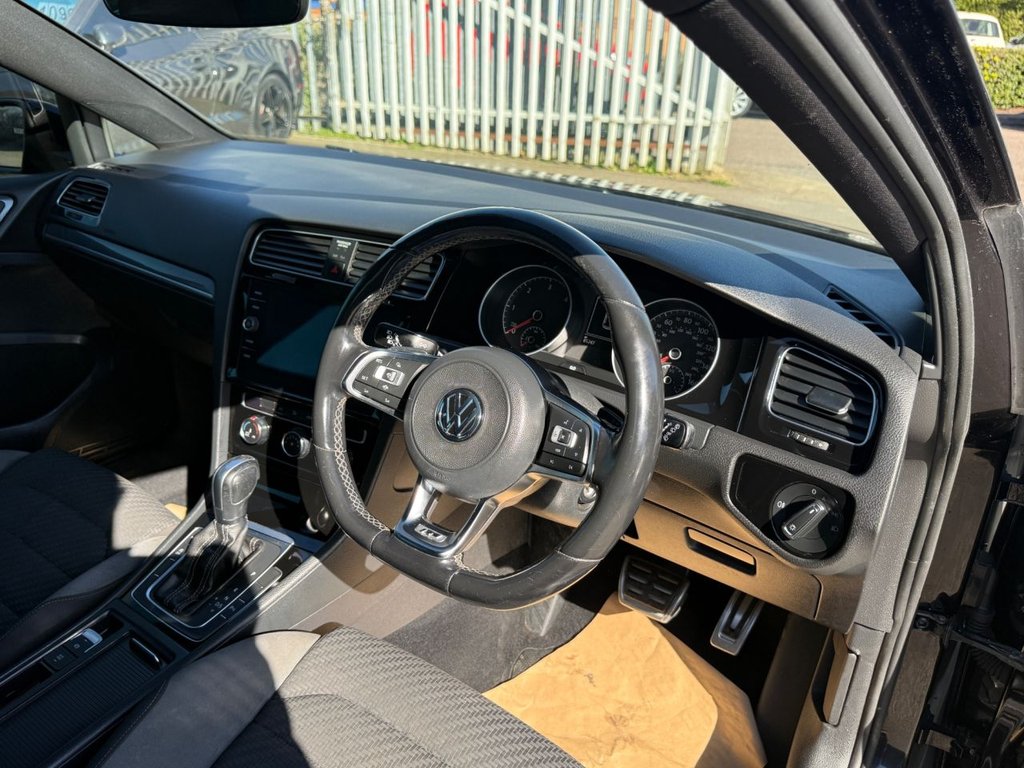 Used Volkswagen Golf 2019 for sale - 77936959: Photo 41