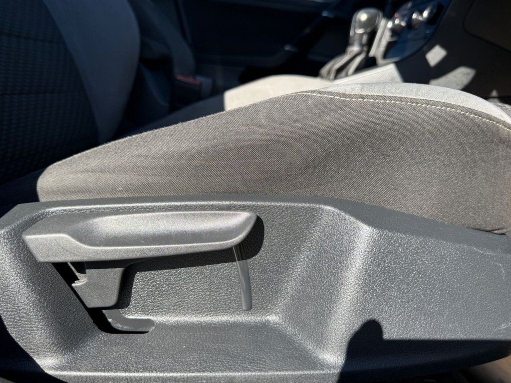 Used Volkswagen Golf 2019 for sale - 77936959: Photo 46