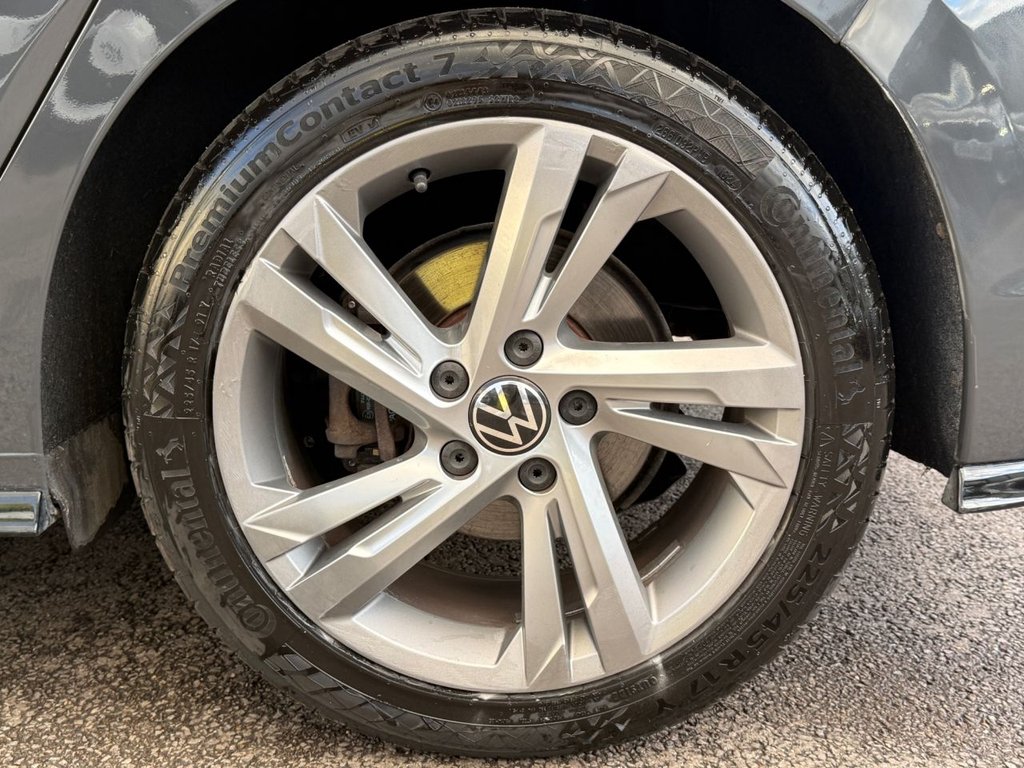 Used Volkswagen Golf 2021 for sale - 76376097: Photo 28