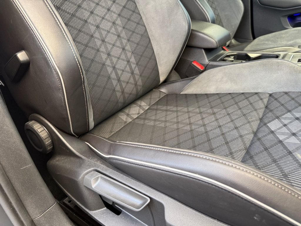 Used Volkswagen Golf 2021 for sale - 76376097: Photo 40