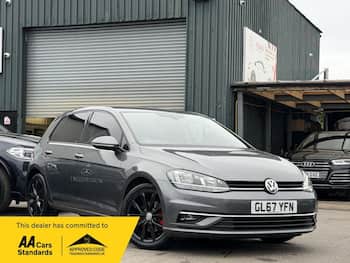 Used Volkswagen Golf 2017 for sale - 79713785: Photo