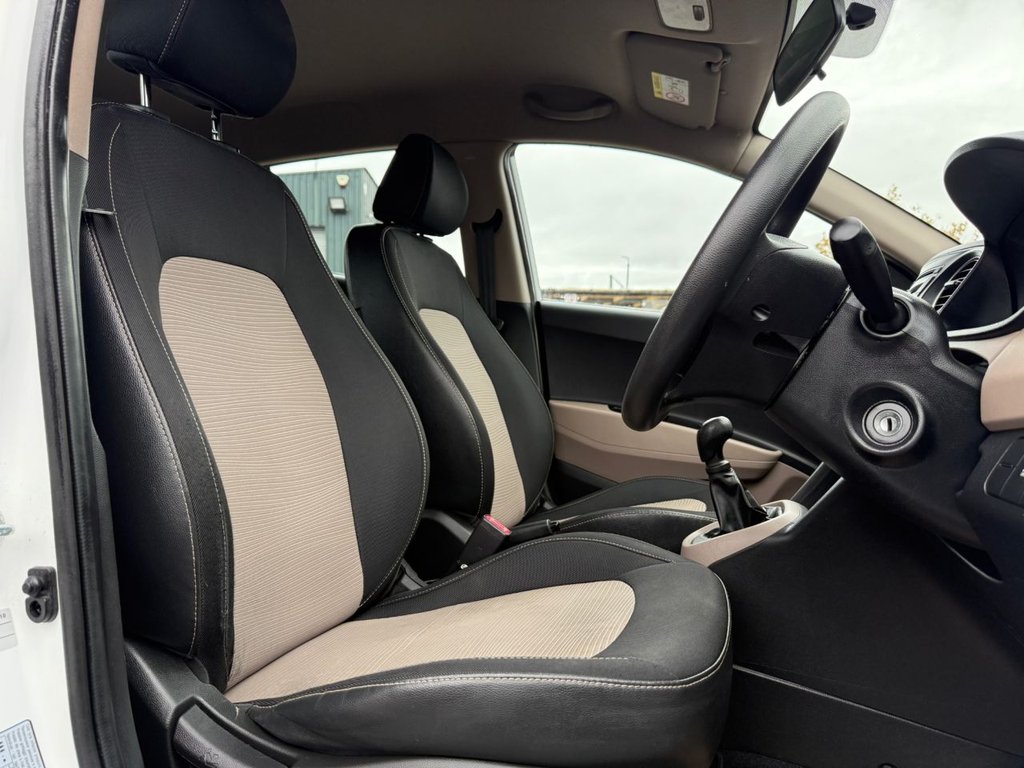 Used Hyundai i10 2015 for sale - 76406926: Photo 4