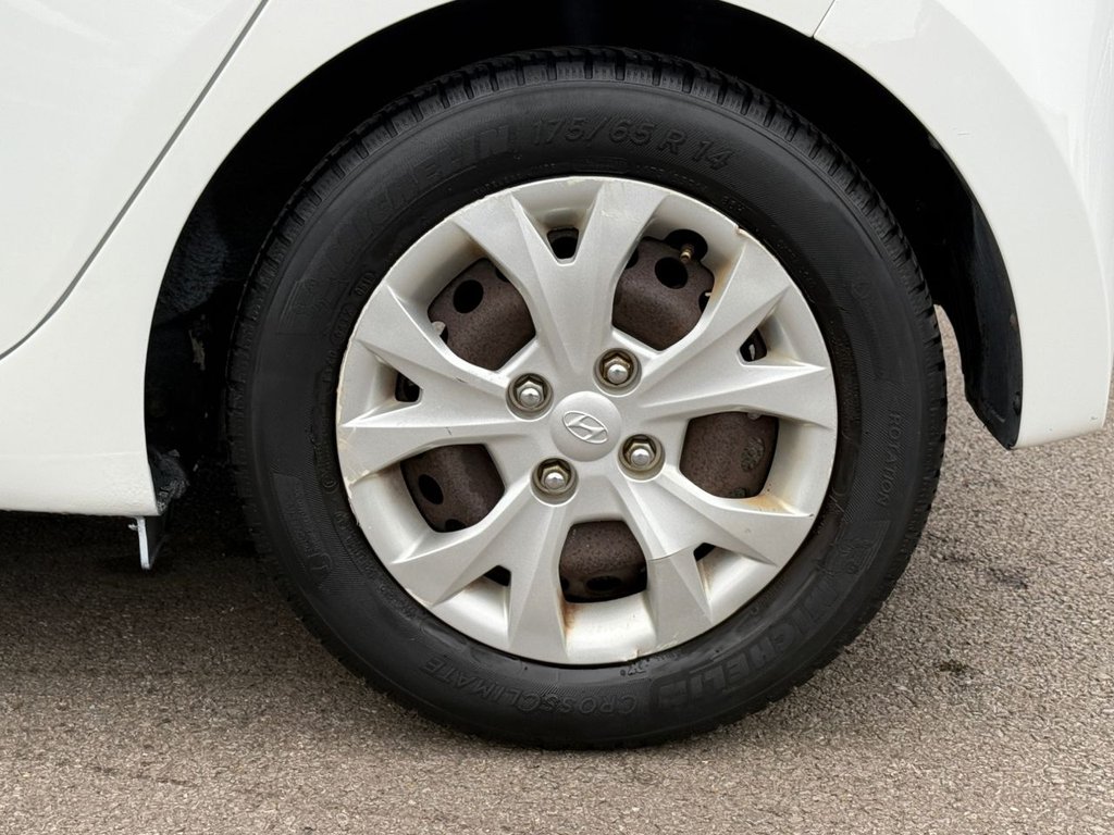 Used Hyundai i10 2015 for sale - 76406926: Photo 46