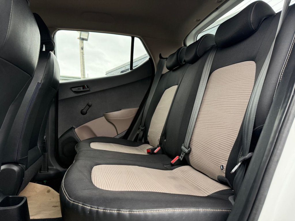 Used Hyundai i10 2015 for sale - 76406926: Photo 6