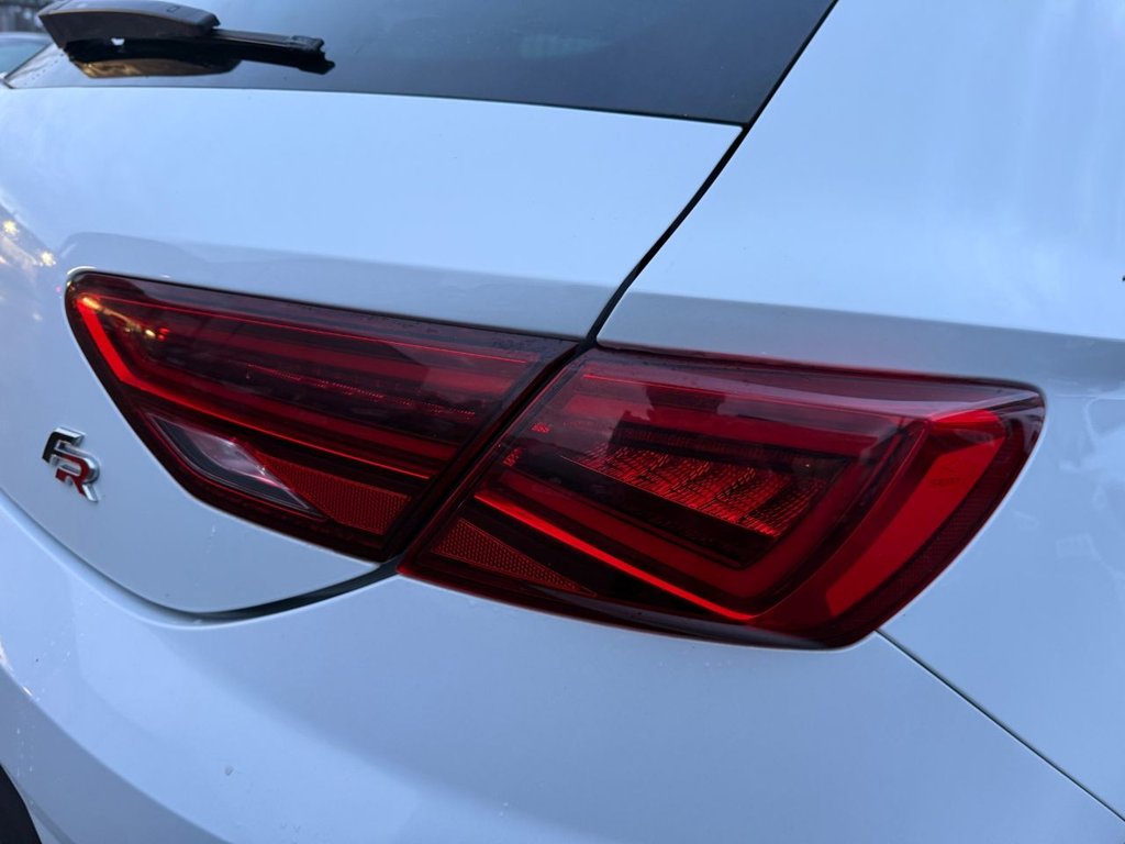 Used SEAT Leon 2019 for sale - 77525940: Photo 32