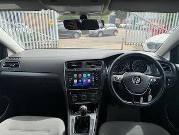 Used Volkswagen Golf 2017 for sale - 79450309: Photo