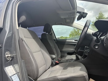 Used Volkswagen Golf 2017 for sale - 79450309: Photo