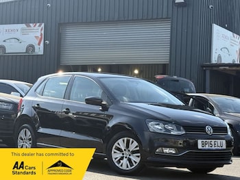 Used Volkswagen Polo 2015 for sale - 78758189: Photo