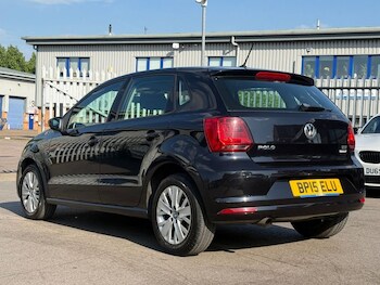 Used Volkswagen Polo 2015 for sale - 78758189: Photo