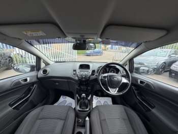 Used Ford Fiesta 2015 for sale - 74473823: Photo