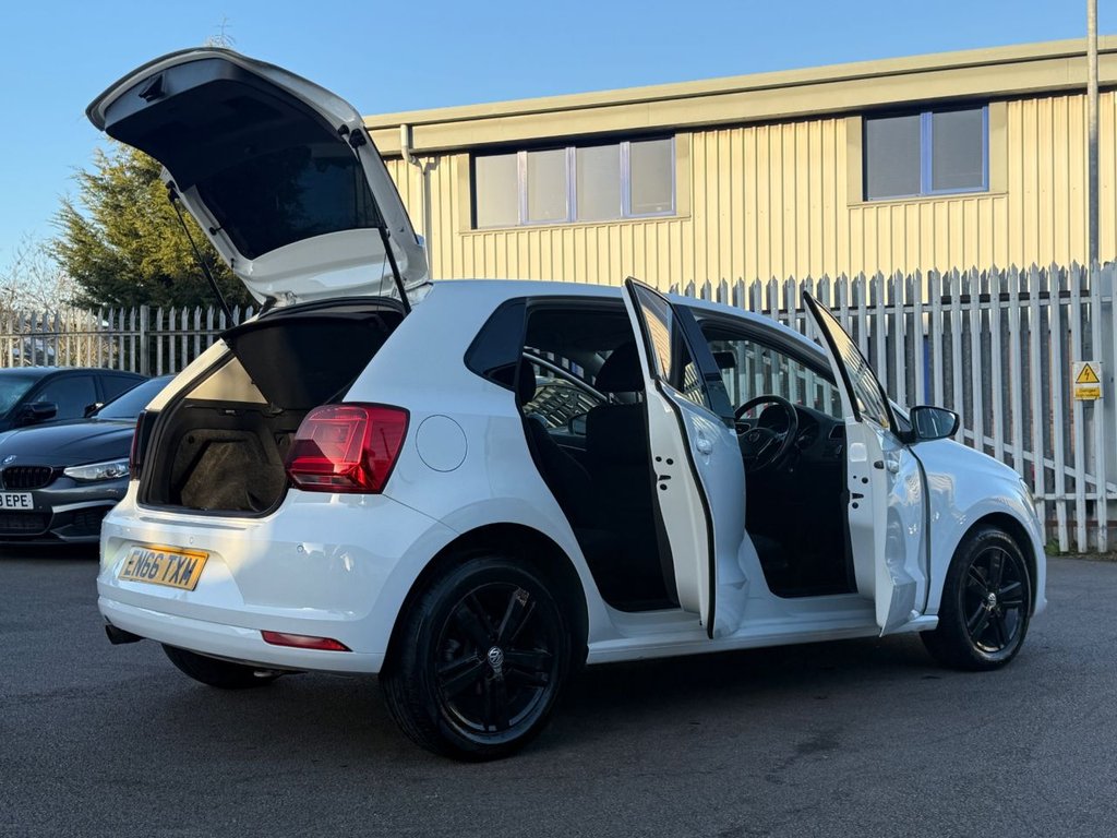 Used Volkswagen Polo 2016 for sale - 77920279: Photo 25