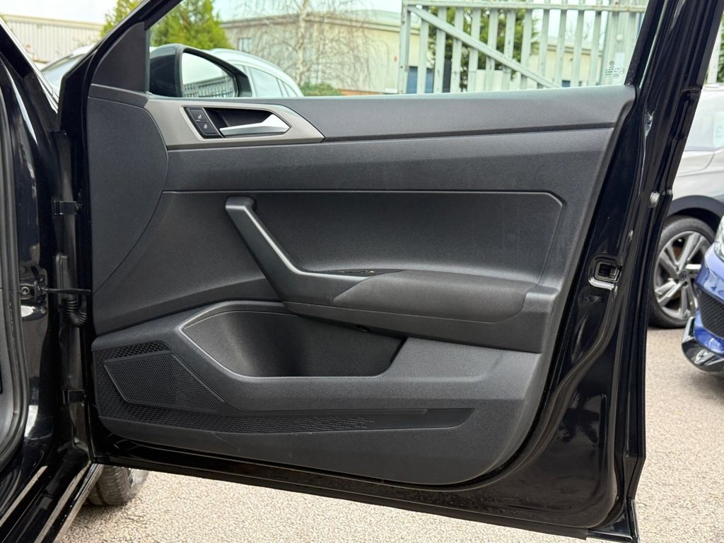 Used Volkswagen Polo 2018 for sale - 76698515: Photo 36