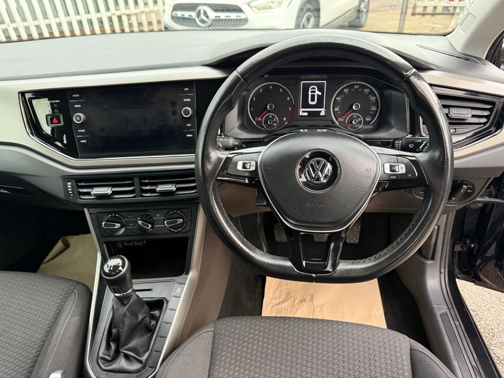 Used Volkswagen Polo 2018 for sale - 76698515: Photo 44