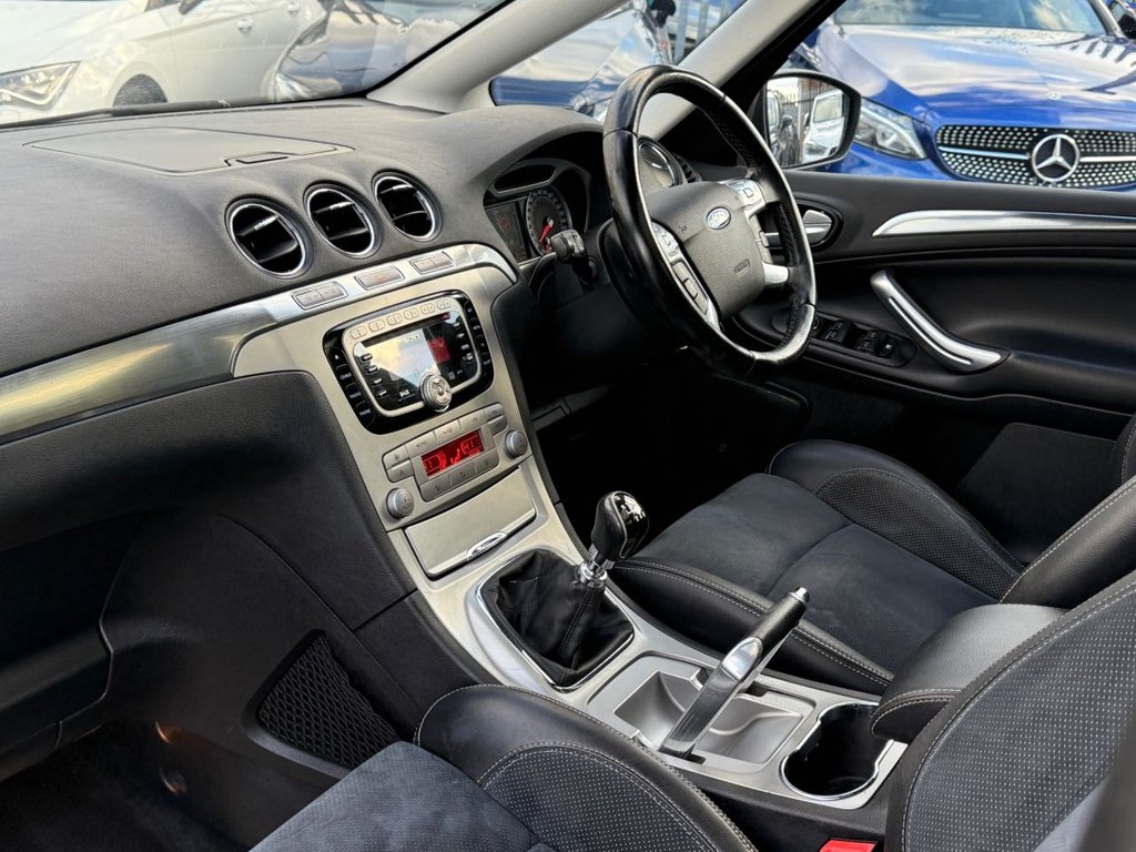 Used Ford S-Max 2009 for sale - 77263543: Photo 14