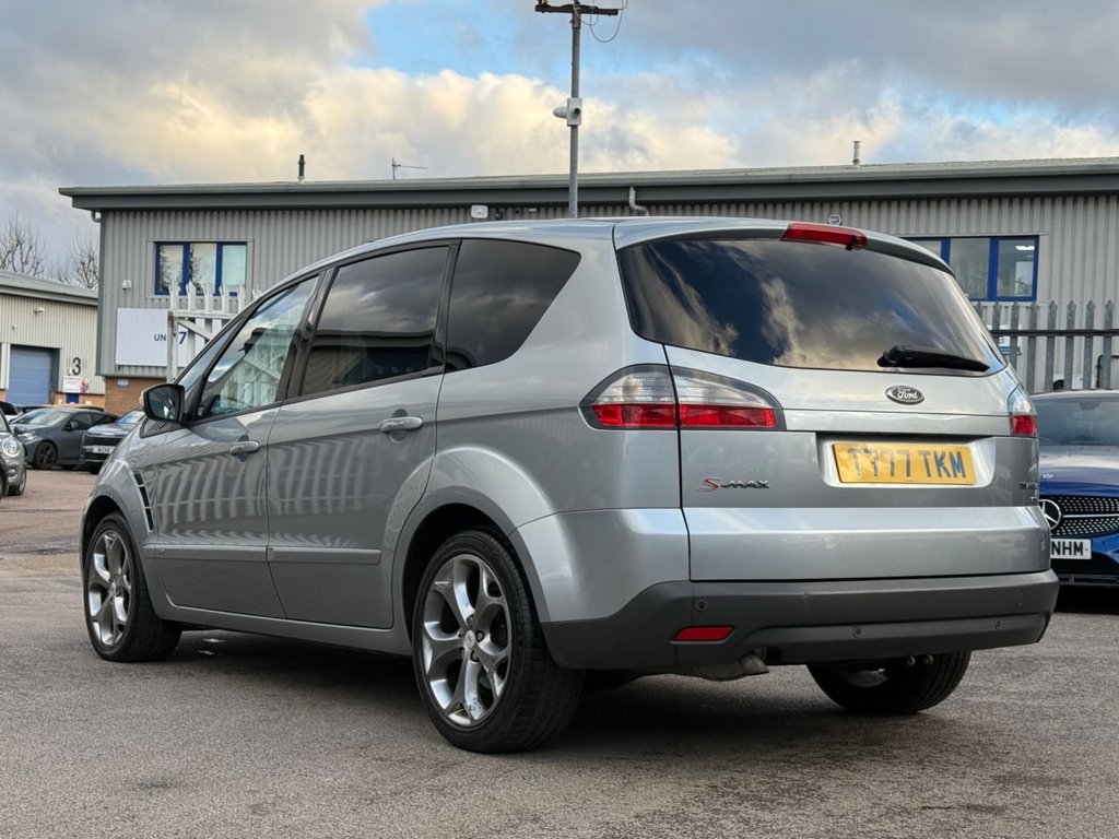 Used Ford S-Max 2009 for sale - 77263543: Photo 3