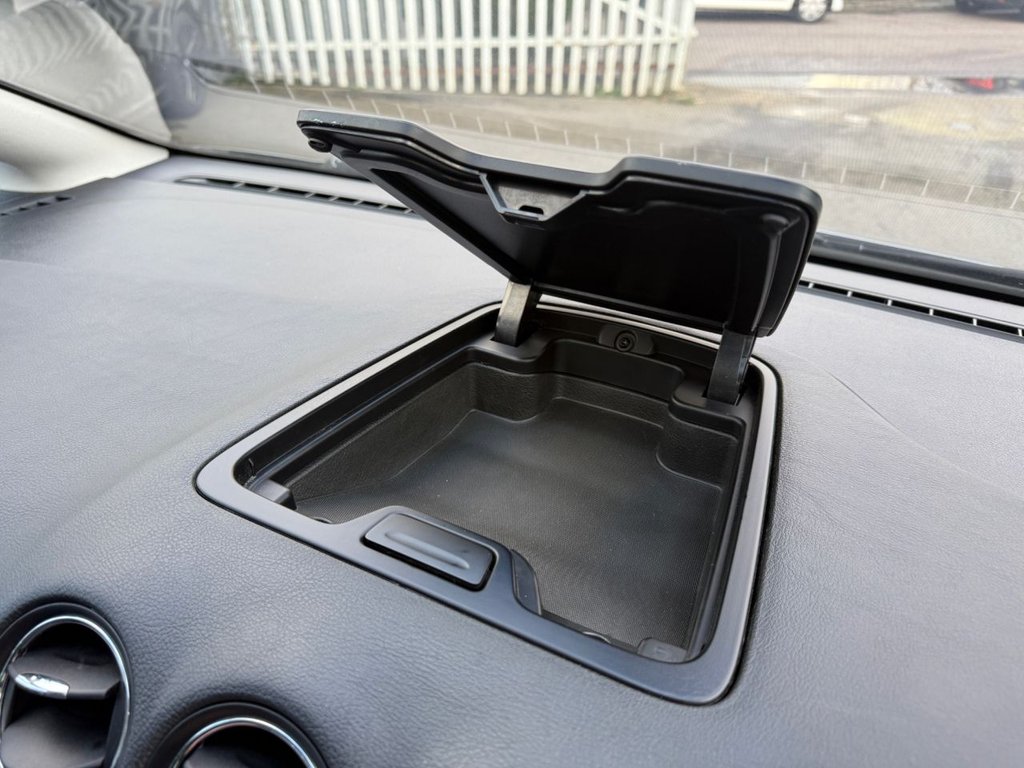 Used Ford S-Max 2009 for sale - 77263543: Photo 45