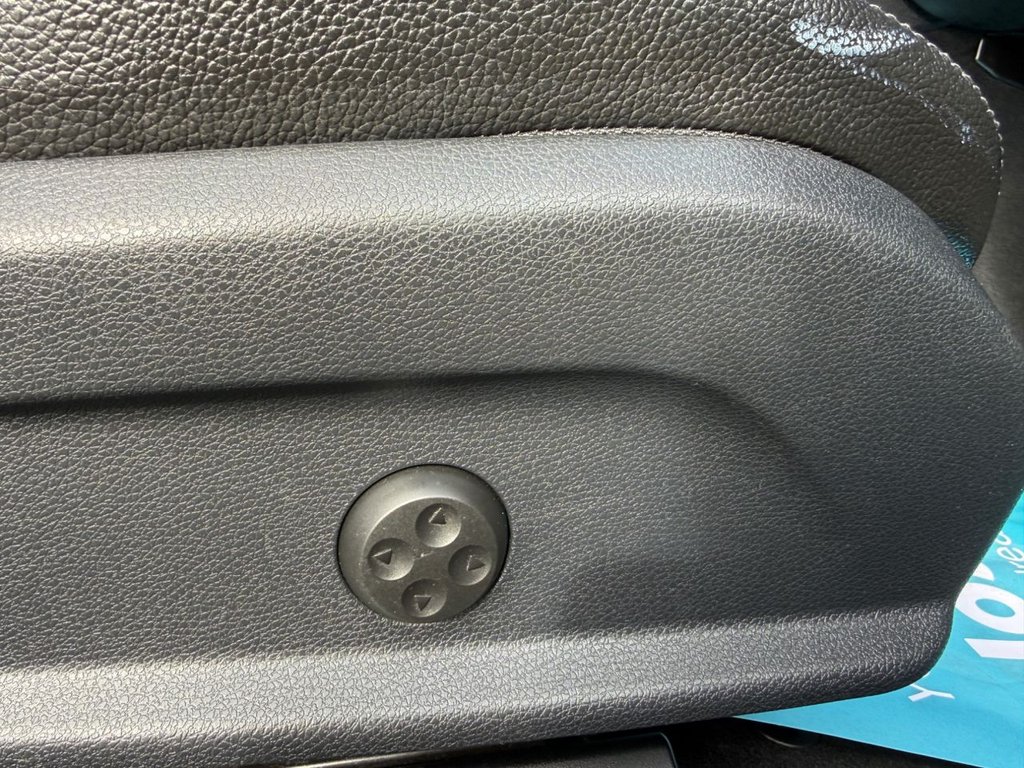 Used Mercedes-Benz E Class 2019 for sale - 77897543: Photo 39