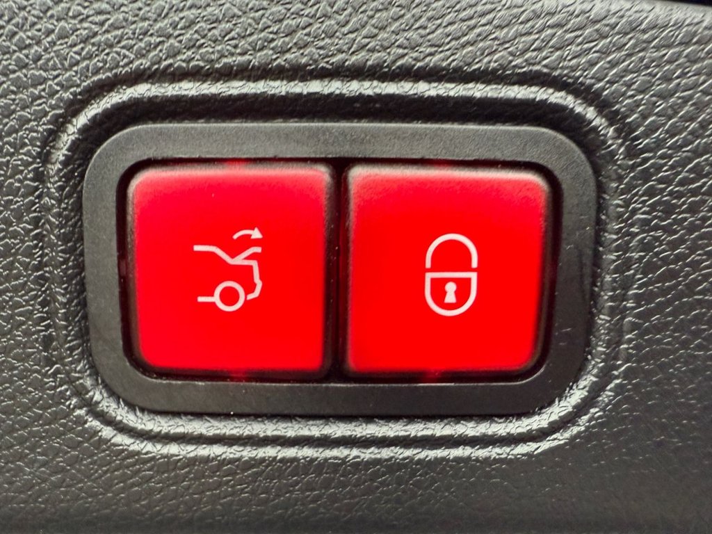 Used Mercedes-Benz E Class 2018 for sale - 76751152: Photo 18