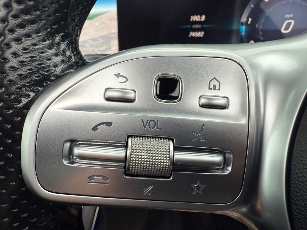 Used Mercedes-Benz E Class 2018 for sale - 76751152: Photo 50