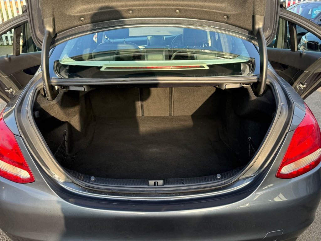 Used Mercedes-Benz C Class 2015 for sale - 77748787: Photo 16