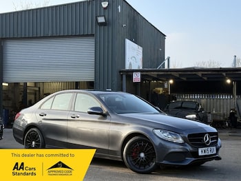 Used Mercedes-Benz C Class 2015 for sale - 77748787: Photo