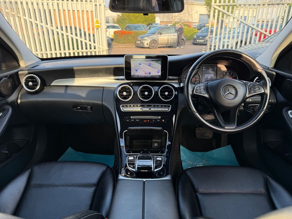 Used Mercedes-Benz C Class 2015 for sale - 77748787: Photo 2