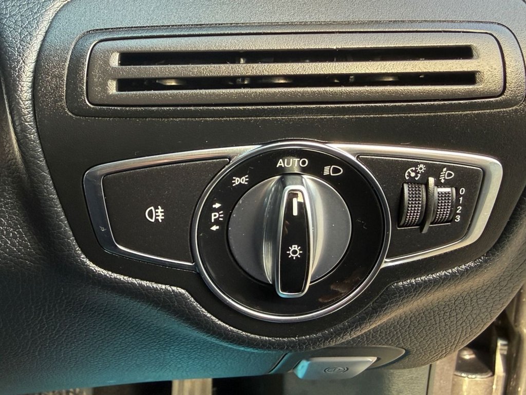 Used Mercedes-Benz C Class 2015 for sale - 77748787: Photo 41