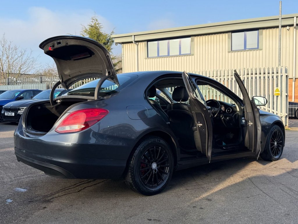 Used Mercedes-Benz C Class 2015 for sale - 77748787: Photo 6