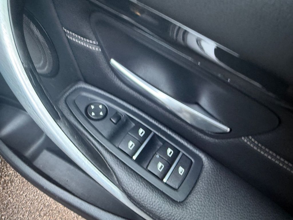 Used BMW 3 Series 2017 for sale - 77614123: Photo 40