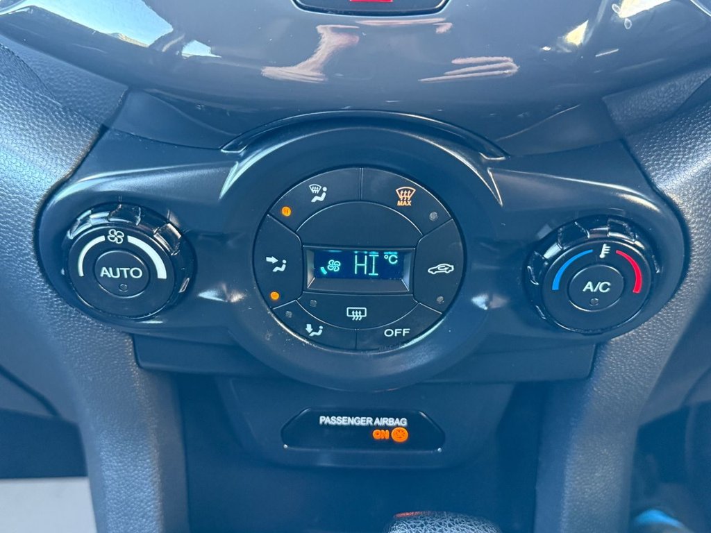 Used Ford Ecosport 2017 for sale - 76740705: Photo 48