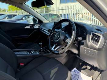 Used Mazda Mazda3 2016 for sale - 74511942: Photo