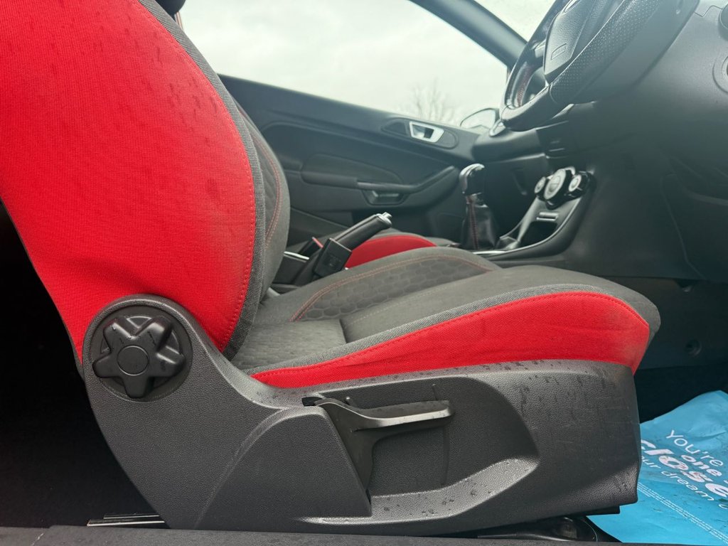 Used Ford Fiesta 2017 for sale - 77897559: Photo 41